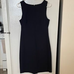 Theory Size 8 Navy Sleeveless Wool Shell Dress